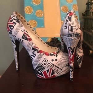 Spiked Red kiss United Kingdom flag heel